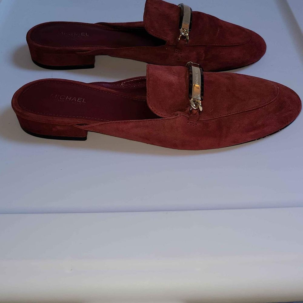 Michael Kors MK Designer Red Loafers Slip On Slide In Flats Size 7.5 - Picture 4 of 9